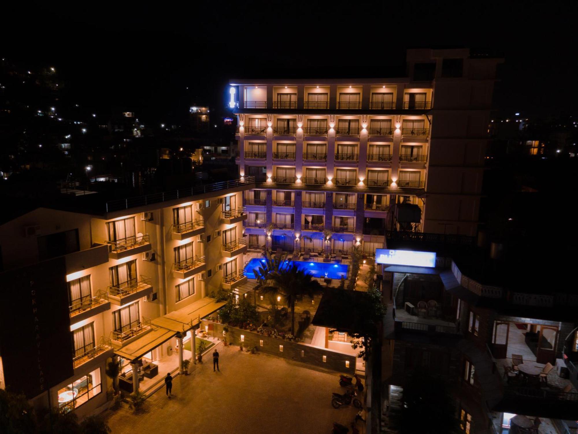 Hotel Pokhara Village & Spa 외부 사진